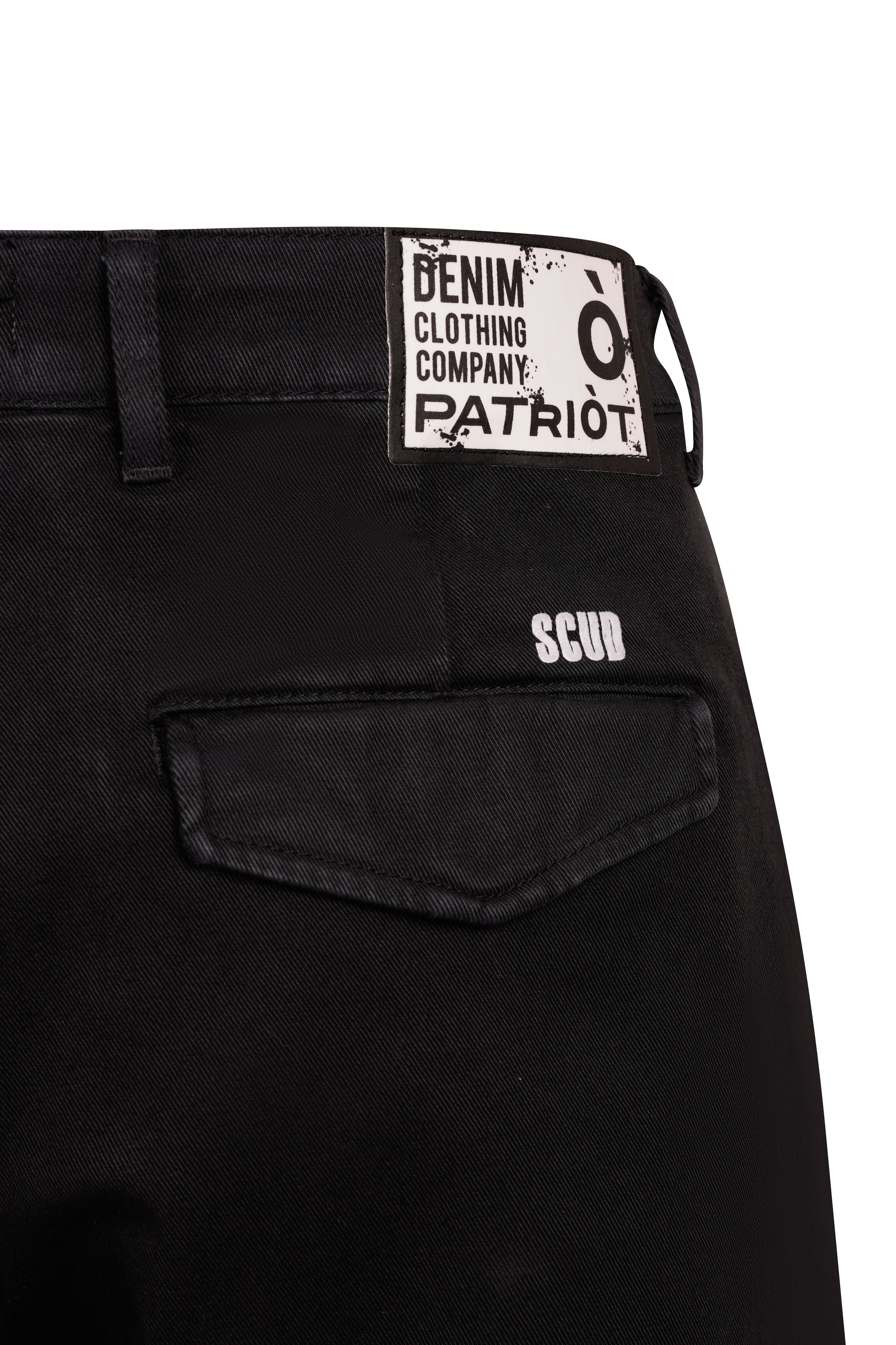 PM0N0NPU27_NERO_3.jpg